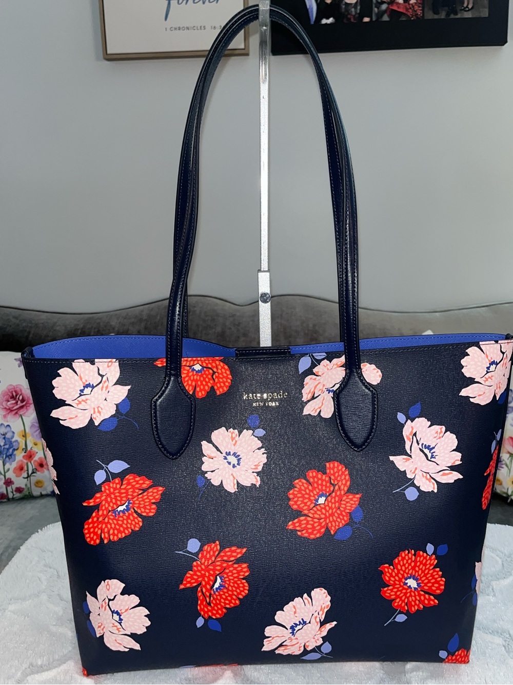 NWT! $248 MSRP kate spade Bleecker Dotty Floral Large Tote - Picture 7 of 11